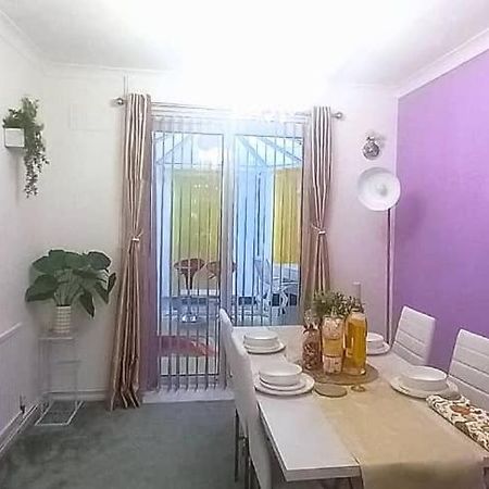 Golden Plush Suites - Beautiful Luxury 3 Bed House In Leicester Exterior photo