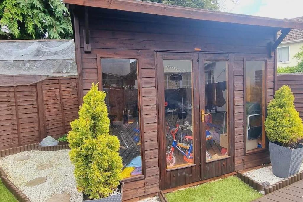 Golden Plush Suites - Beautiful Luxury 3 Bed House In Leicester Exterior photo